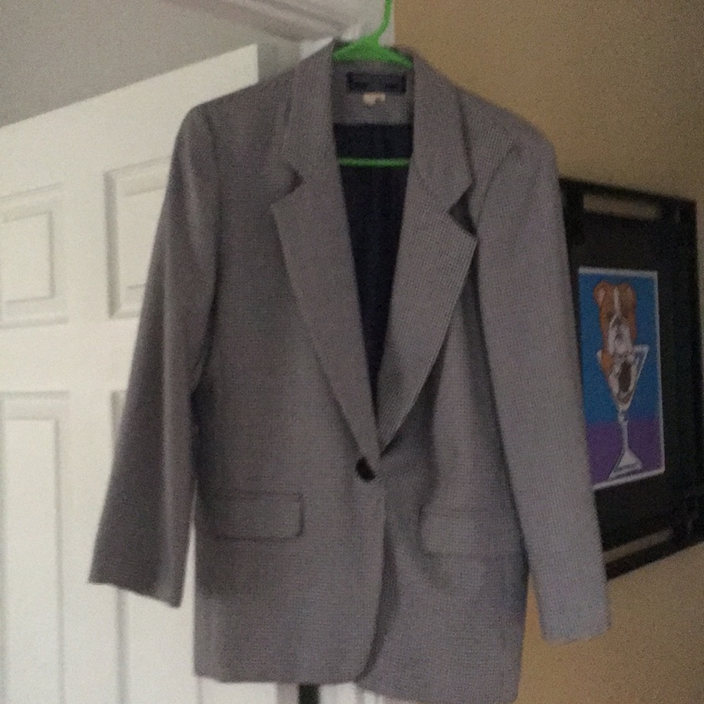 1980’s houndstooth suit Petite